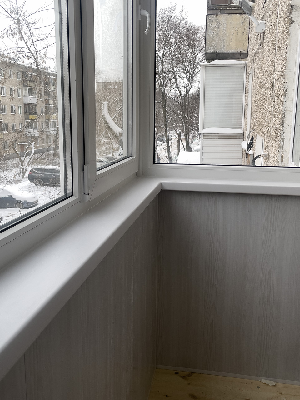 Остекление, внутренняя и внешняя обшивка балкона, демонтаж