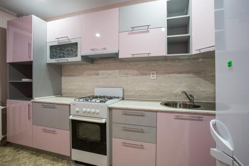 Кухня "Розовый - Сталь металлик" - 3