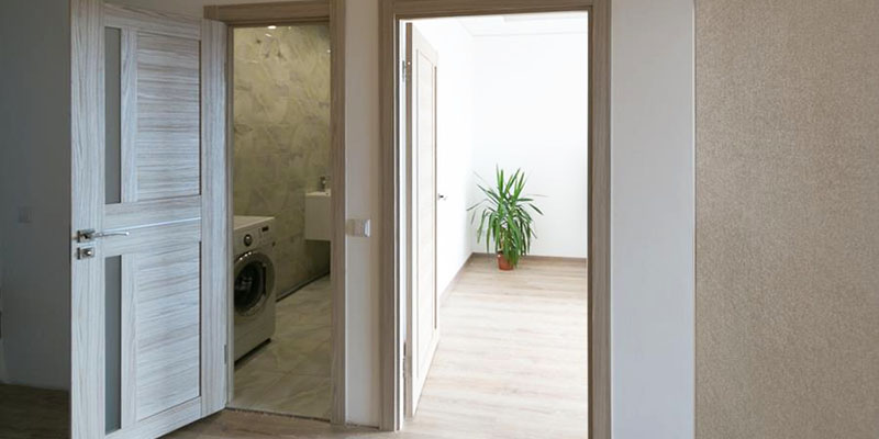 Монтаж межкомнатных дверей 